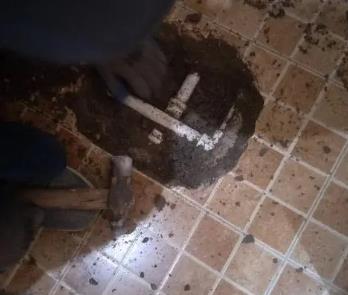 师宗卫生间漏水维修公司为您分享下卫生间渗水如何处理及注意事项